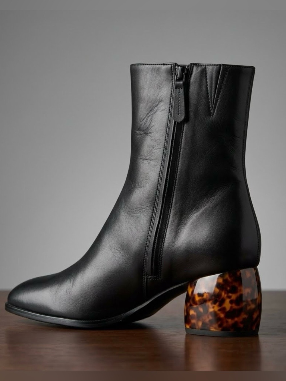 Deltan Leather Black Boots with Tortoise Block Heel Size 8.5